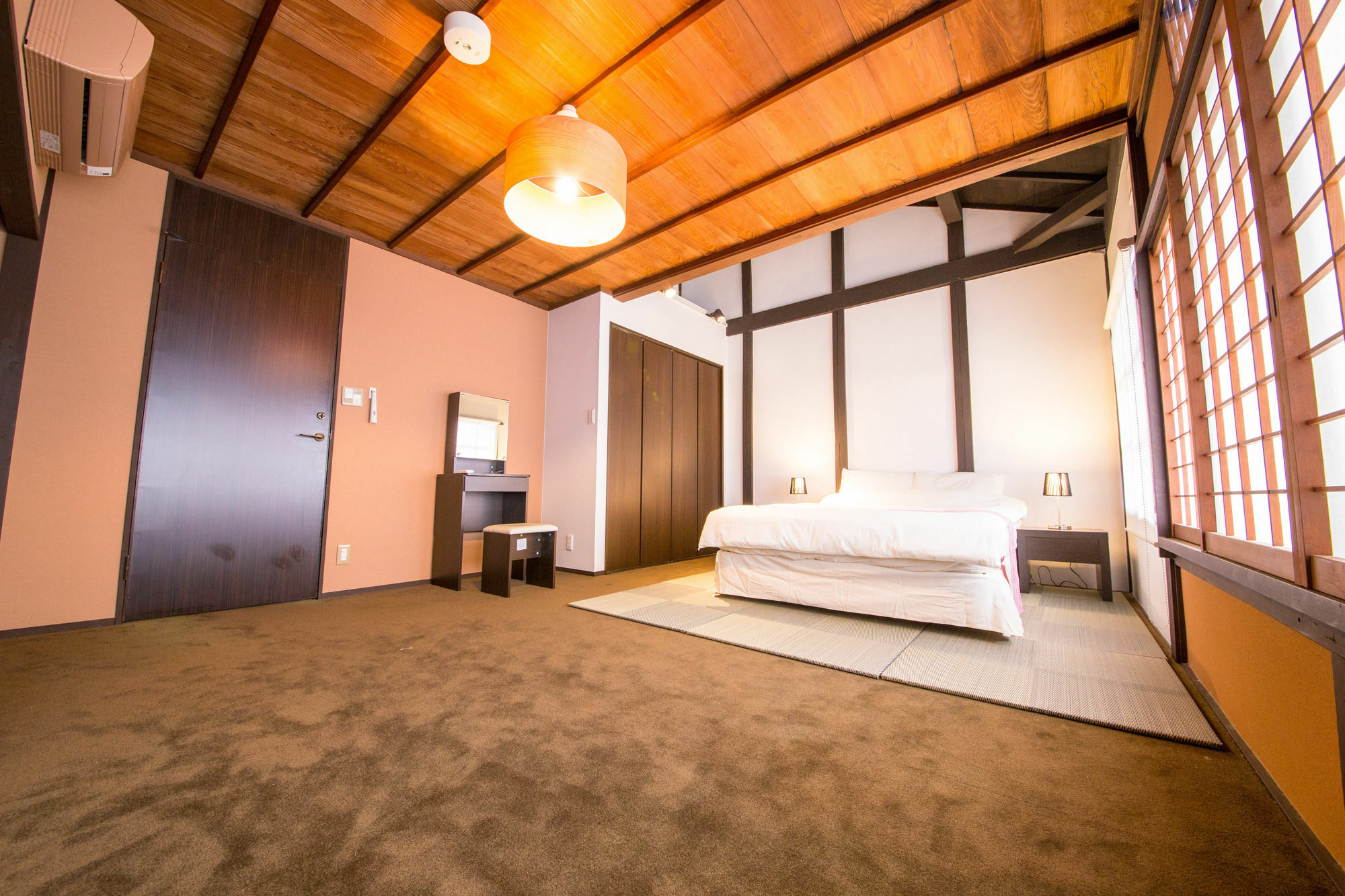 Le Machiya Rokkaku Suite Kyoto Exterior photo
